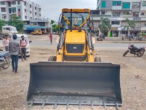 Hp At Rpm Mm Bull Jcb Backhoe Loader Loader Bucket