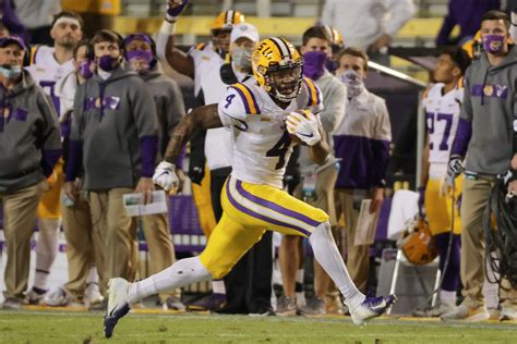 Lsu Rb John Emery To Miss Opening 2 Games To Suspension Sources The Athletic