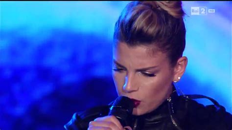 Emma Marrone Io Di Te Non Ho Paura TIMmusicOnstageAwards 2016 YouTube