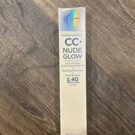 It Cosmetics Makeup Cc Nude Glow Lightweight Foundation Brightening