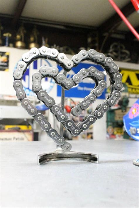 Welding Chain Art Weldingart Welding Art Projects Welding Art Hard Art