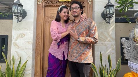 Dituding Pindah Agama Usai Nikah Adat Bali Komika Gilang Bhaskara