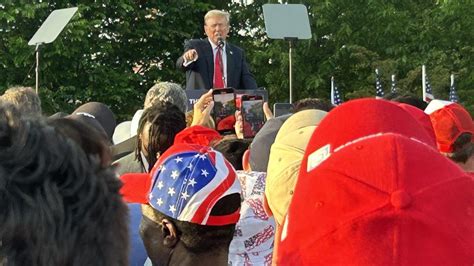 Trump Pone Su Pica En El Bronx Y Busca Ampliar Su Avance Entre Negros Y