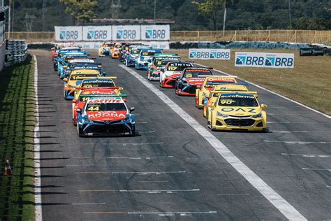 Stock Car volta a Goiânia para penúltima etapa disputa aberta por