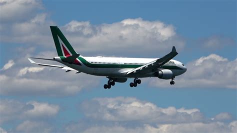 ALITALIA AIRBUS A330 202 REGO EI EJO YouTube