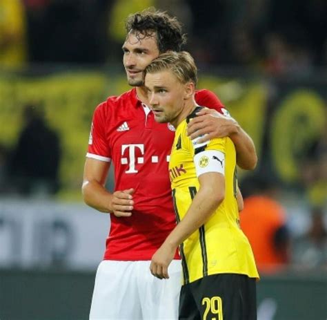 Sp Fu Ball Europacup El Dortmund Schmelzer Hummels Gl Ckwunsch Kritik