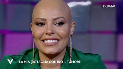 Carolina Marconi La Lotta Contro Il Cancro E L Importanza Delle Visite