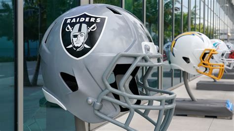 Raiders Schedule 2020: Dates, Kickoff Times, TV Listings for NFL Season ...