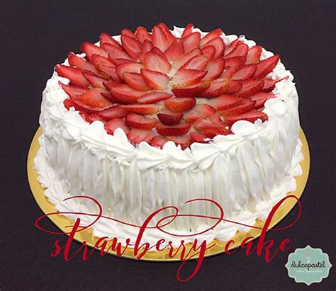 Torta De Fresas En Medell N Decorated Cake By Cakesdecor