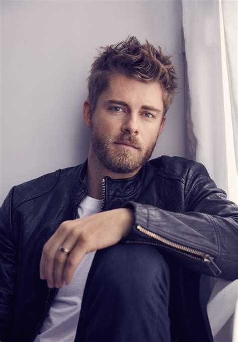 Luke Mitchell Biography Height And Life Story Super Stars Bio