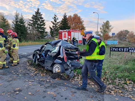 Zderzenie Ci Arowego Iveco Z Osob Wk W Cypriance Jedna Osoba Trafi A