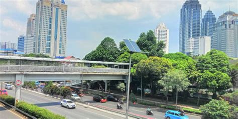 Siang Ini Jakarta Cerah Berawan Sebagian Berawan Pada Malam Hari