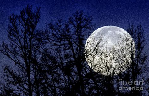 full moon setting photograph  thomas  fletcher pixels