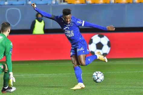 ESTAC 1 1 ValenciennesRésumé du match Vidéo Dailymotion