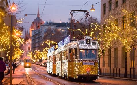 Idén is a magyar lehet Európa legszebb adventi villamosa Lelépő