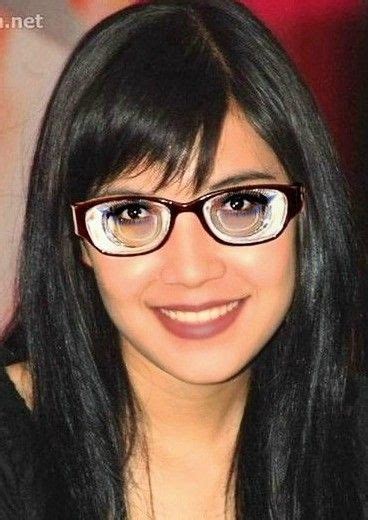 Pin De Mohamed Patel Mohamed5 En Girls With Glasses Lentes Ojos