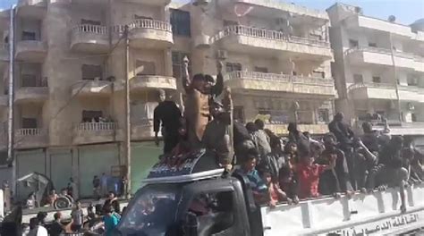 June 2014 Isis Insurgents Celebrate Mosul Takeover The Washington Post