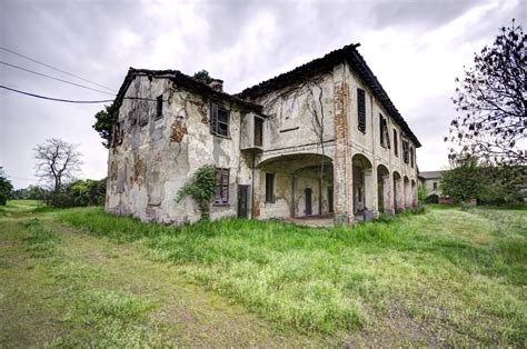 Cascine Abbandonate Il Bando Di Milano Per La Riqualificazione