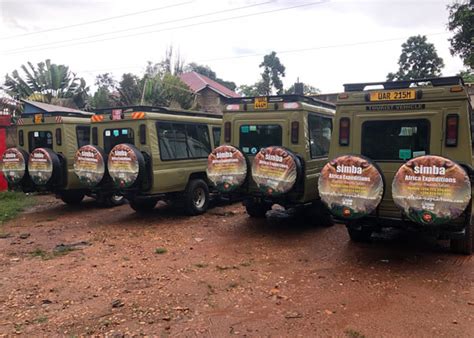 Equator safari experience » 1 day Uganda Equator tour