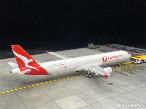 NG models 1 400 Airbus A321 Qantas 澳洲航空 NG13022 VH ULD Australia Post的