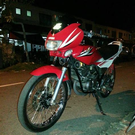 Merah Putih Yamaha Rxz Yamaha Motorcycle