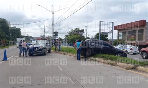 Fuerte Accidente Vial Deja Pérdidas Materiales En Siguatepeque Hchtv