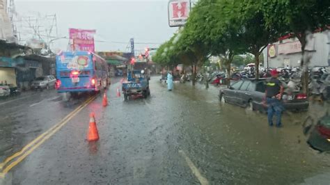 新店午後大雷雨 淹水、土石崩塌 地方 自由時報電子報