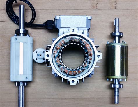 Transformation d un moteur asynchrone triphasé en génératrice synchrone