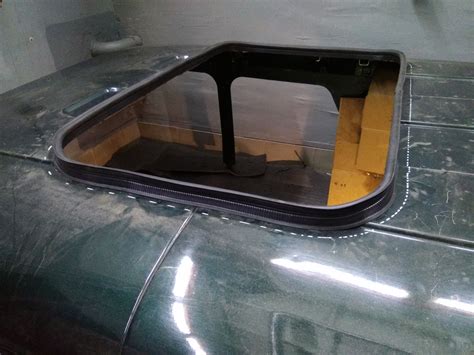 Врезной люк в авто 95 фото