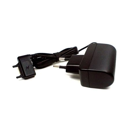 Mobile Phone Charger for Sony Ericsson K660i - Maxbhi.com