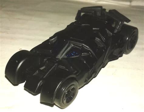 VOITURE 1 64 Batman Batmobile Noir Hot Wheels De 2005 Hotwheels N2 EUR 4 00 PicClick FR