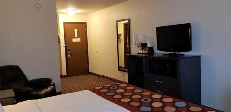 Super 8 By Wyndham Ashland Ashland Wisconsin Us