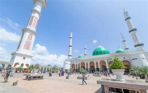 Terbesar Di Asia Tenggara Masjid Agung Madani Nasional Islamic Centre