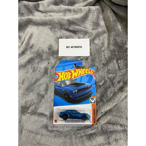 Xe Hot Wheels 18 DODGE CHALLENGER SRT DEMON Shopee Việt Nam