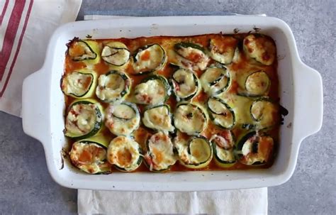 Lekker En Makkelijk Deze Ovenschotel Met Courgetterolletjes