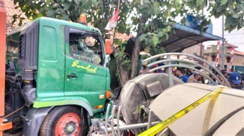 Sederet Fakta Kecelakaan Maut Di Bekasi Tak Salah Jalan Sopir Truk