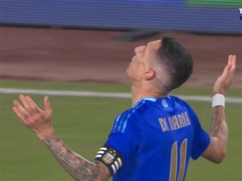 Video: el golazo de Ángel Di María para el empate ante Costa Rica