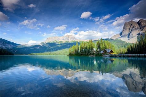 Beautiful Emerald Lake Yoho National Park British Columbia Canada