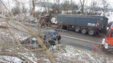 Wypadek Na Dw Nie Yje Jedna Osoba