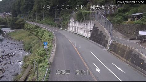 北近畿豊岡自動車道 八鹿トンネル豊岡側のライブカメラ 兵庫県養父市 ライブカメラhub