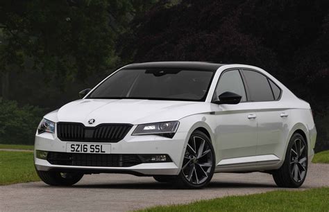 Skoda Introduces Superb Sportline