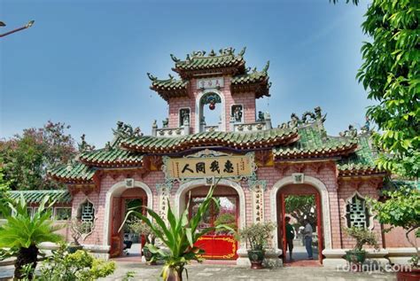 una pagoda en hoi  phuoc kien
