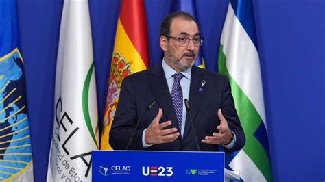 S P mantiene la calificación del Banco de Desarrollo de América Latina CAF en AA con