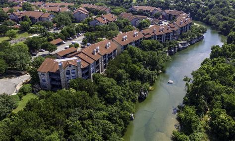 Waters Edge Apartment Homes Apartments In Georgetown Tx