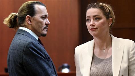 El Tenso Cruce De Miradas Entre Johnny Depp Y Amber Heard En El Juicio