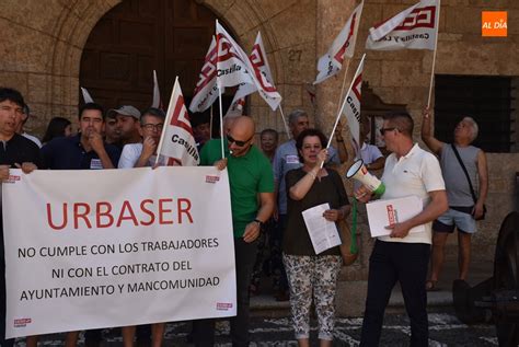 Trabajadores De Urbaser Protestan Por Sus Malas Condiciones Laborales Y