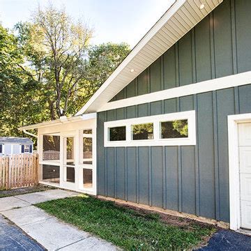 Board And Batten Gable Photos Ideas Houzz