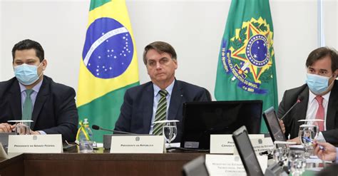 Bolsonaro Distribui R Bilh Es Em Emendas Para Fugir Do Impeachment