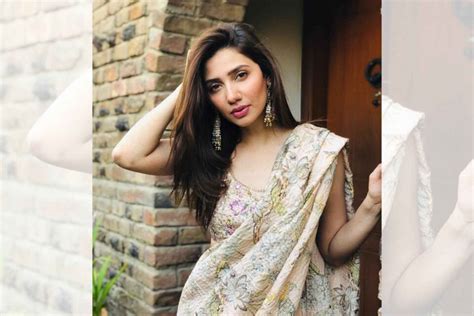 Pakistani Superstar Mahira Khan Likely To Get Married Next Month