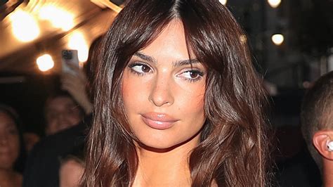 Emily Ratajkowski Shows Off Her Incredible Figure In Skintight Leather Bra And Pants For